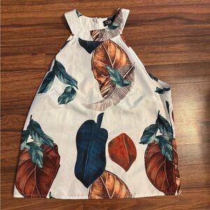 Leaf Print Sleeveless Top